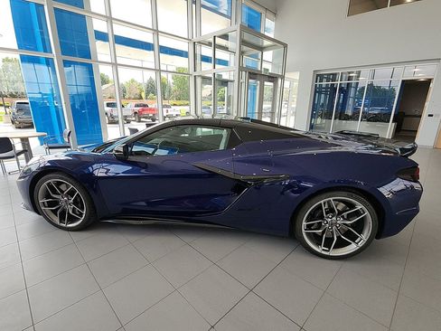 New 2025 Chevrolet Corvette Z06 w/ Stealth Interior Trim Package image 36