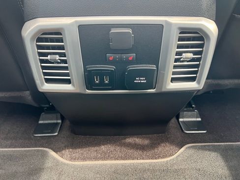 Used 2018 Ford F150 Platinum w/ Equipment Group 701A Luxury AWD/4WD image 26
