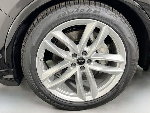 New 2025 Audi Q7 3.0T Premium Plus image 32
