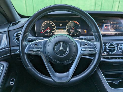 Used 2020 Mercedes-Benz S 450 Sedan image 22