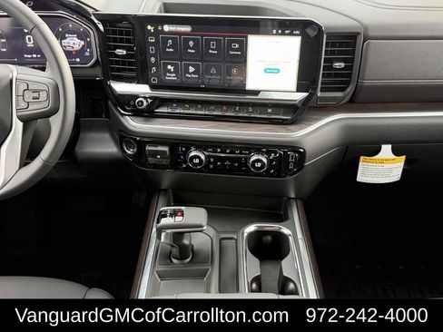 New 2026 GMC Sierra 1500 SLT AWD/4WD image 13
