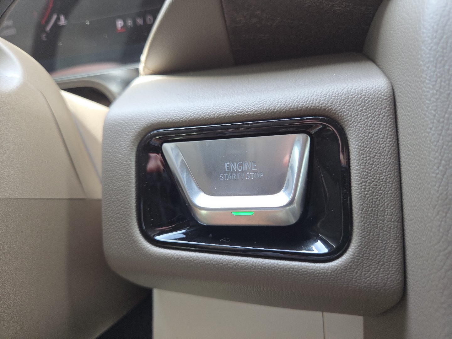 New 2026 GMC Yukon Denali w/ Sun & Power Step Package AWD/4WD image 9