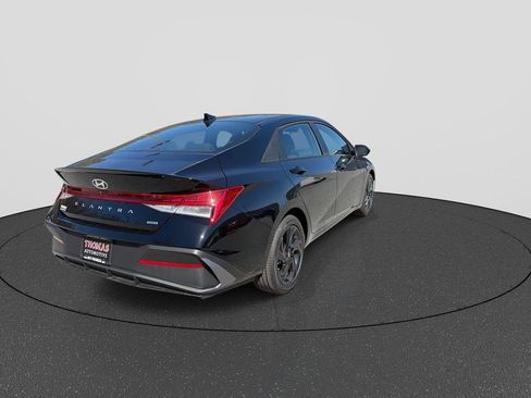 New 2026 Hyundai Elantra Sport image 8