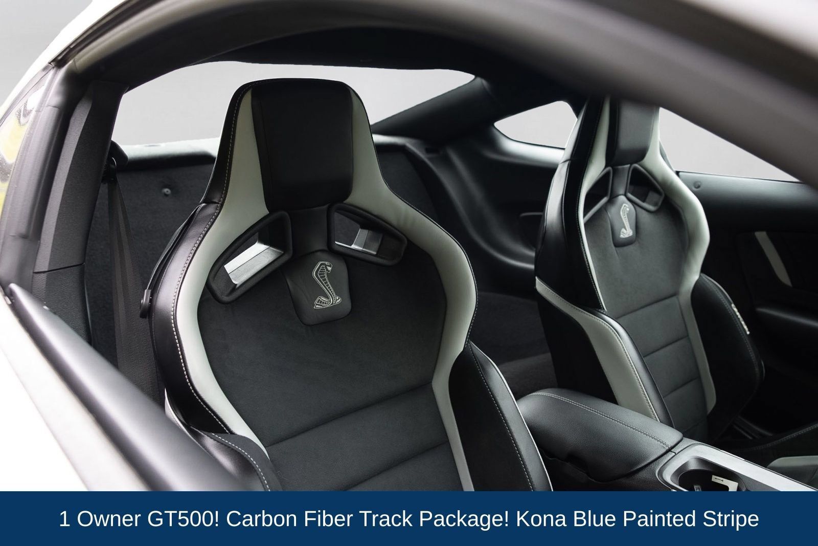 Used 2021 Ford Mustang Shelby GT500 w/ Carbon Fiber Track Pack RWD image 8
