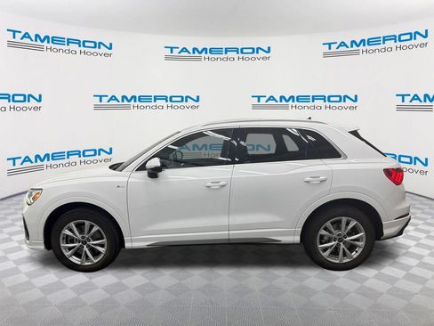 Used 2024 Audi Q3 2.0T Premium AWD/4WD image 2