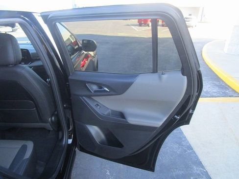 Certified 2026 Chevrolet Equinox LT w/ Convenience Package II image 21