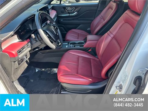 Used 2024 Lincoln Corsair Reserve w/ Jet Appearance Package image 10