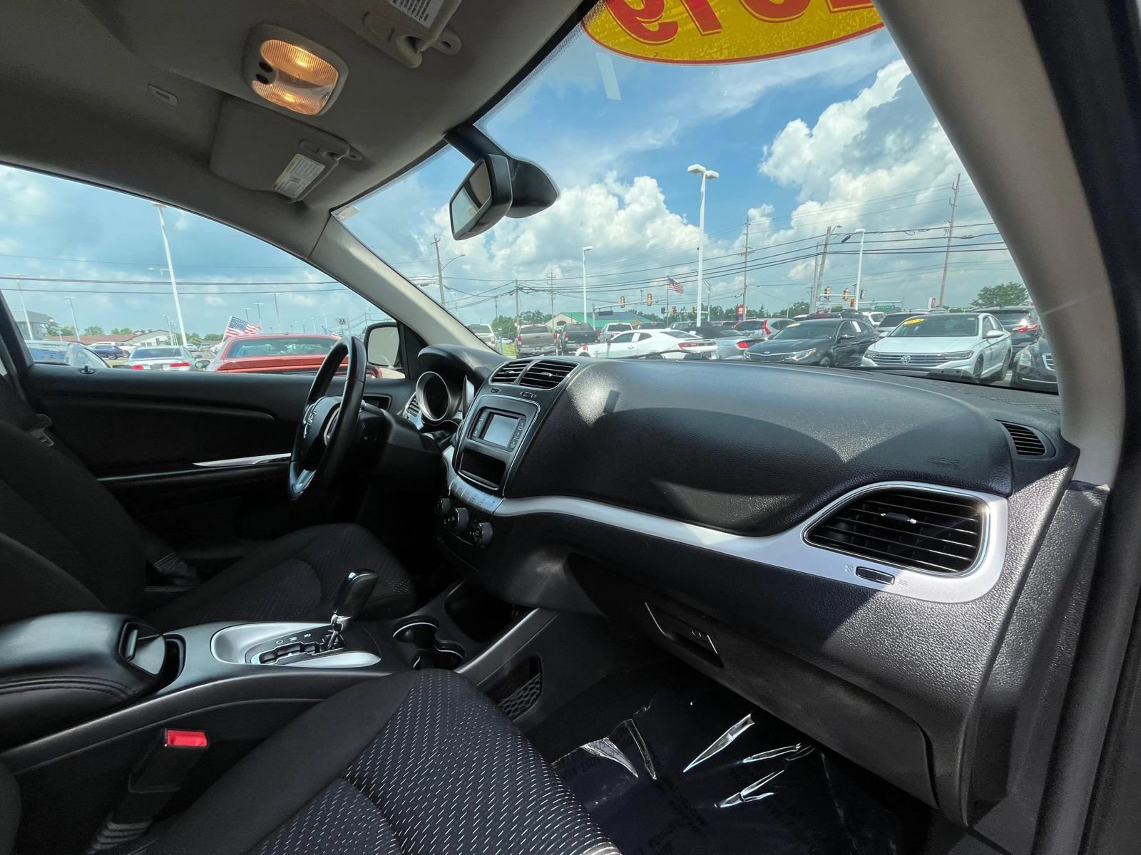 Used 2019 Dodge Journey SE w/ Connectivity Group FWD image 22