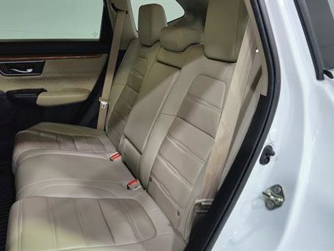 Used 2019 Honda CR-V Touring image 25