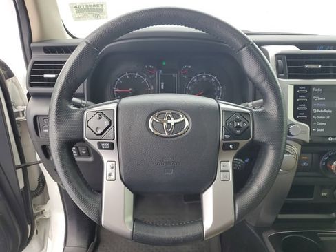 Used 2023 Toyota 4Runner SR5 Premium w/ Moonroof Package RWD image 22