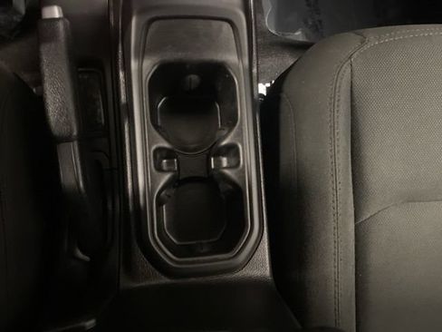 Used 2018 Jeep Wrangler Unlimited Sport S AWD/4WD image 22