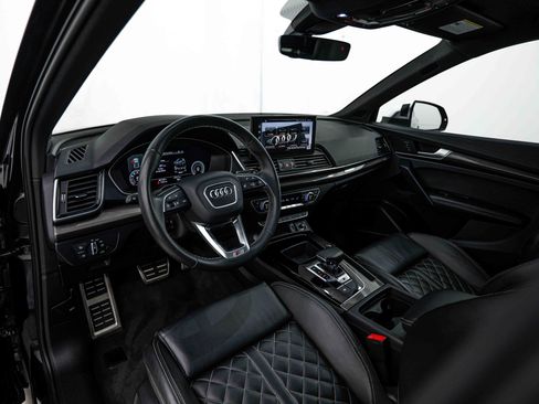 Used 2023 Audi SQ5 Premium Plus w/ Premium Plus Package AWD/4WD image 8