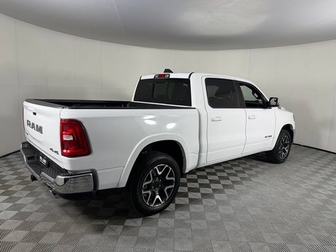 Used 2025 RAM 1500 Laramie AWD/4WD image 8