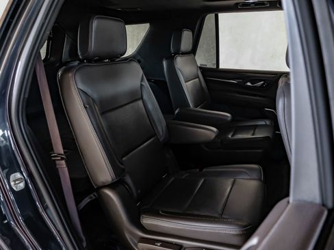 Used 2021 GMC Yukon Denali w/ Denali Premium Package image 41