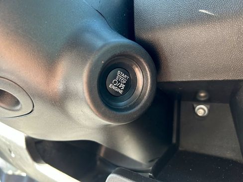 Used 2023 RAM ProMaster 2500 FWD image 25