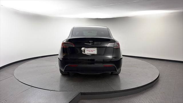 Used 2024 Tesla Model Y Long Range RWD image 6