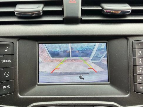 Used 2015 Ford Fusion SE image 34