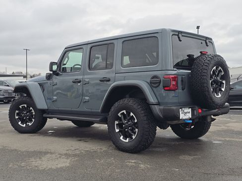 Used 2024 Jeep Wrangler Unlimited Rubicon 4xe image 5