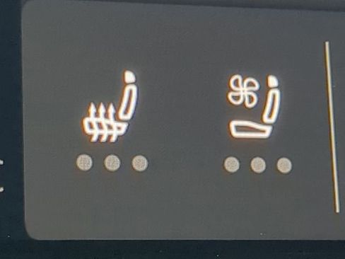 New 2026 Volkswagen Atlas Cross Sport SE image 26