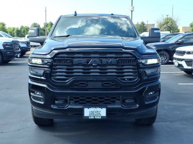 New 2026 RAM 3500 Big Horn AWD/4WD image 19