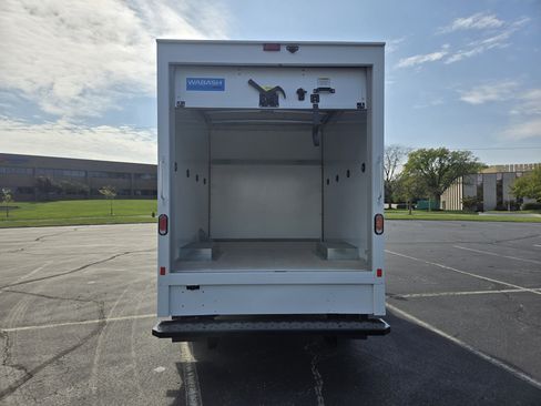 New 2024 Chevrolet Express 3500 w/ Power Convenience Package image 31