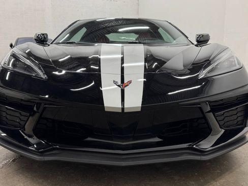 Used 2020 Chevrolet Corvette Stingray Coupe w/ Z51 Performance Package RWD image 27