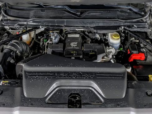 Used 2022 RAM 2500 Laramie w/ Night Edition AWD/4WD image 48