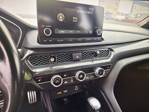 Used 2023 Acura Integra A-Spec image 9