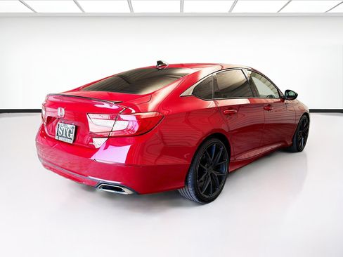 Used 2021 Honda Accord Sport image 4