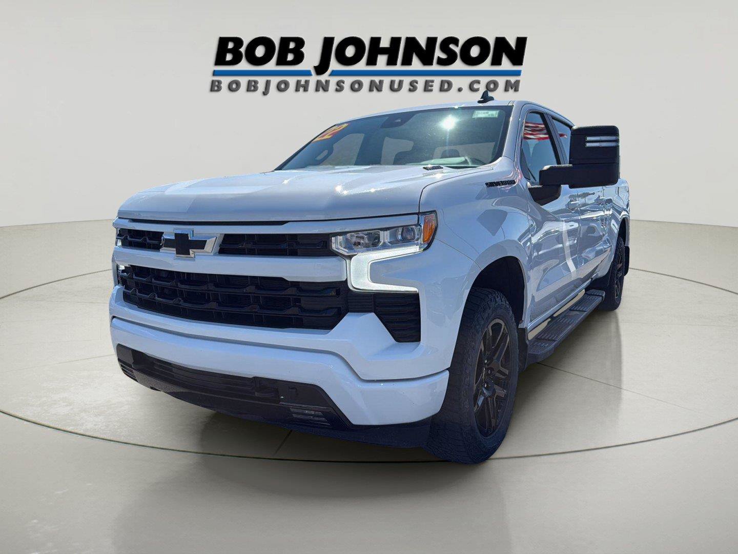 Used 2022 Chevrolet Silverado 1500 RST w/ Max Trailering Package AWD/4WD image 3