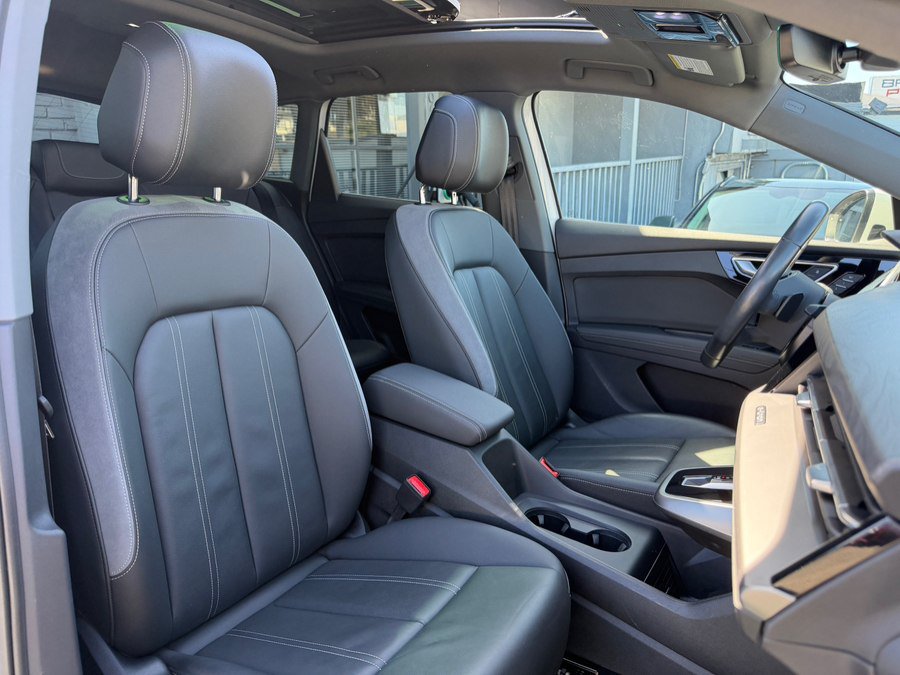Used 2023 Audi Q4 e-tron Premium Plus w/ Premium Plus RWD image 33