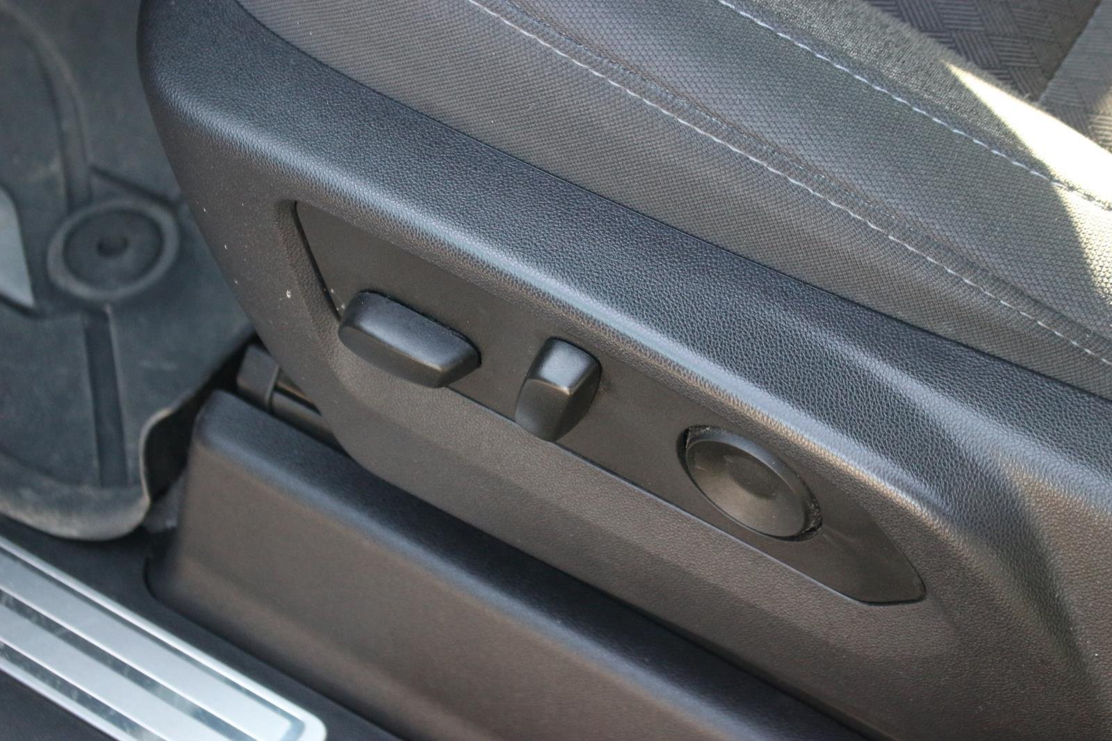 Used 2023 Chevrolet Silverado 1500 RST w/ LPO, Dark Essentials Package AWD/4WD image 17