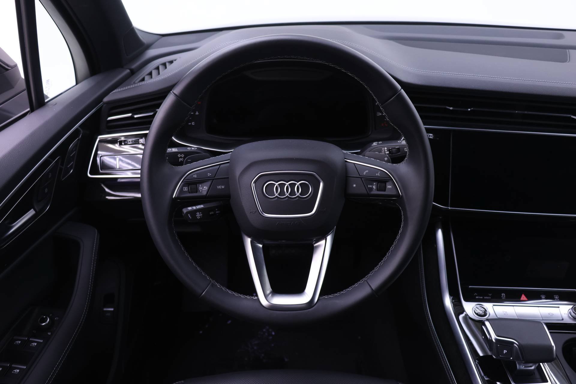 Certified 2025 Audi Q7 3.0T Premium Plus w/ Premium Plus Package AWD/4WD image 17
