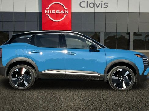 New 2026 Nissan Kicks SR image 9