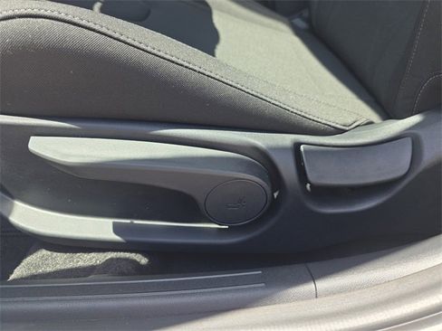 New 2025 Hyundai Elantra SEL w/ Cargo Package image 18