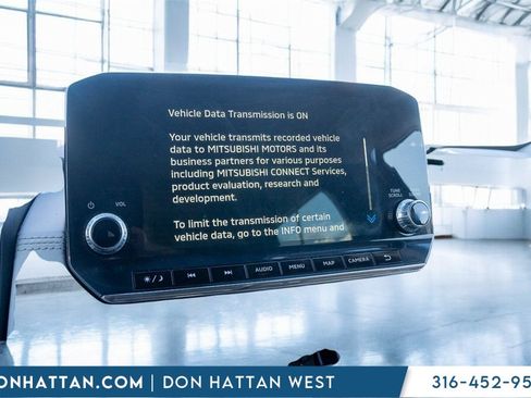 Used 2022 Mitsubishi Outlander SEL image 6