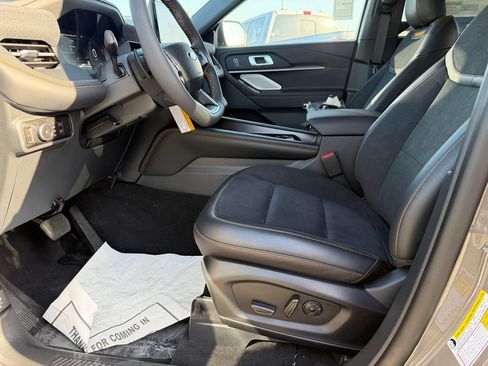 New 2026 Ford Explorer Tremor w/ Tremor Ultimate Package AWD/4WD image 25