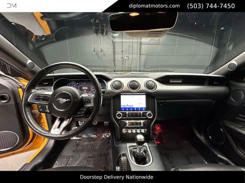 Used 2022 Ford Mustang GT Premium image 24