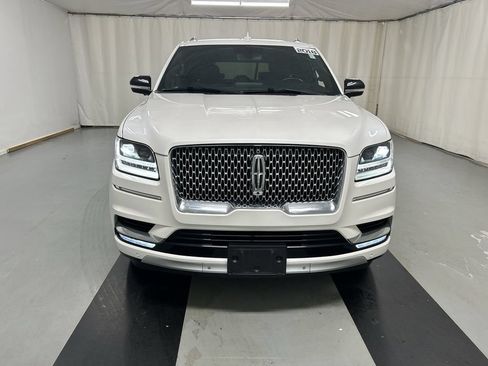 Used 2018 Lincoln Navigator Reserve AWD/4WD image 3