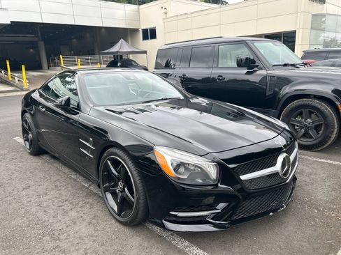 Used 2013 Mercedes-Benz SL 550 image 3