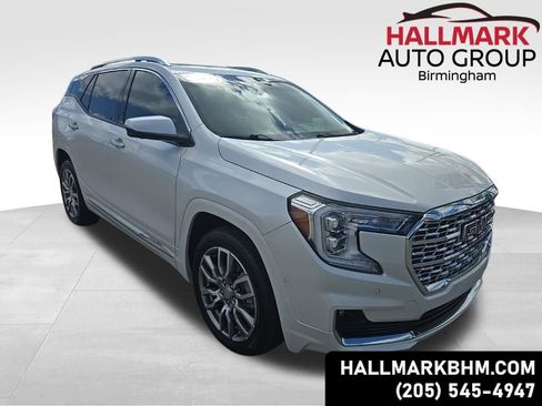 Used 2023 GMC Terrain Denali w/ Denali Premium Package image 1