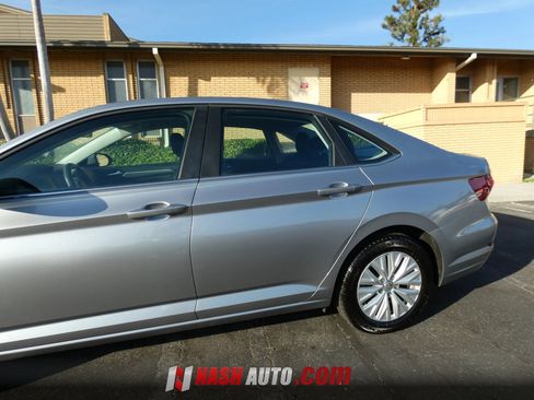 Used 2019 Volkswagen Jetta S w/ Driver Assistance Package FWD image 13