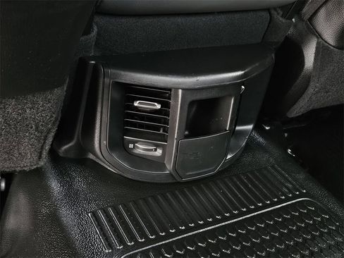 Used 2022 RAM 3500 Tradesman image 27