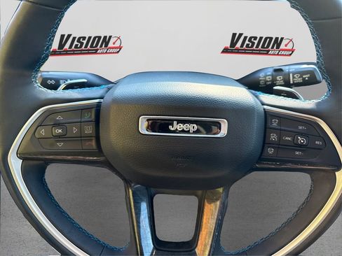 Used 2023 Jeep Grand Cherokee Trailhawk w/ Luxury Tech Group III image 25