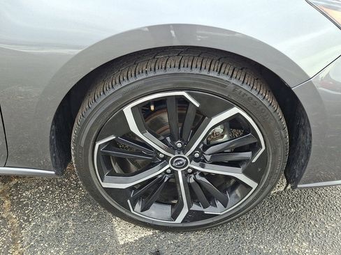 Used 2023 Nissan Altima 2.5 SR image 9