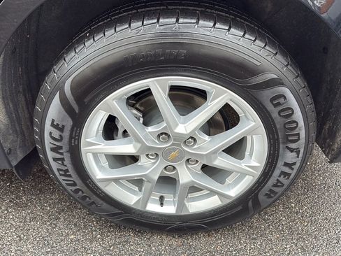 Used 2022 Chevrolet Equinox LT image 9