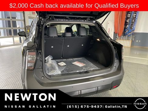 New 2026 Nissan Kicks SR w/ SR Premium Package FWD image 11