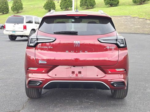 Used 2024 Buick Encore GX Avenir w/ Avenir Technology Package FWD image 4