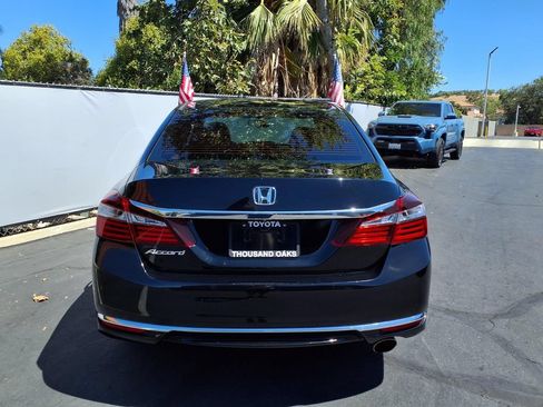 Used 2016 Honda Accord LX image 6