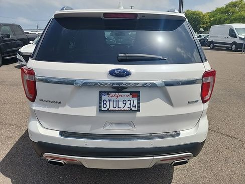 Used 2017 Ford Explorer Platinum AWD/4WD image 12